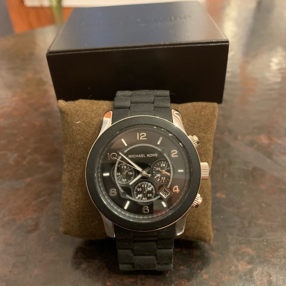 Men’s Michael Kor’s watch new without tags